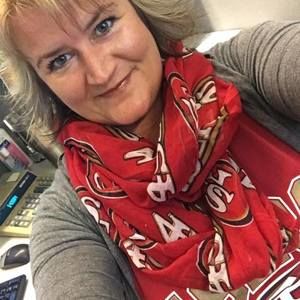 Meet your Posher, Tauna